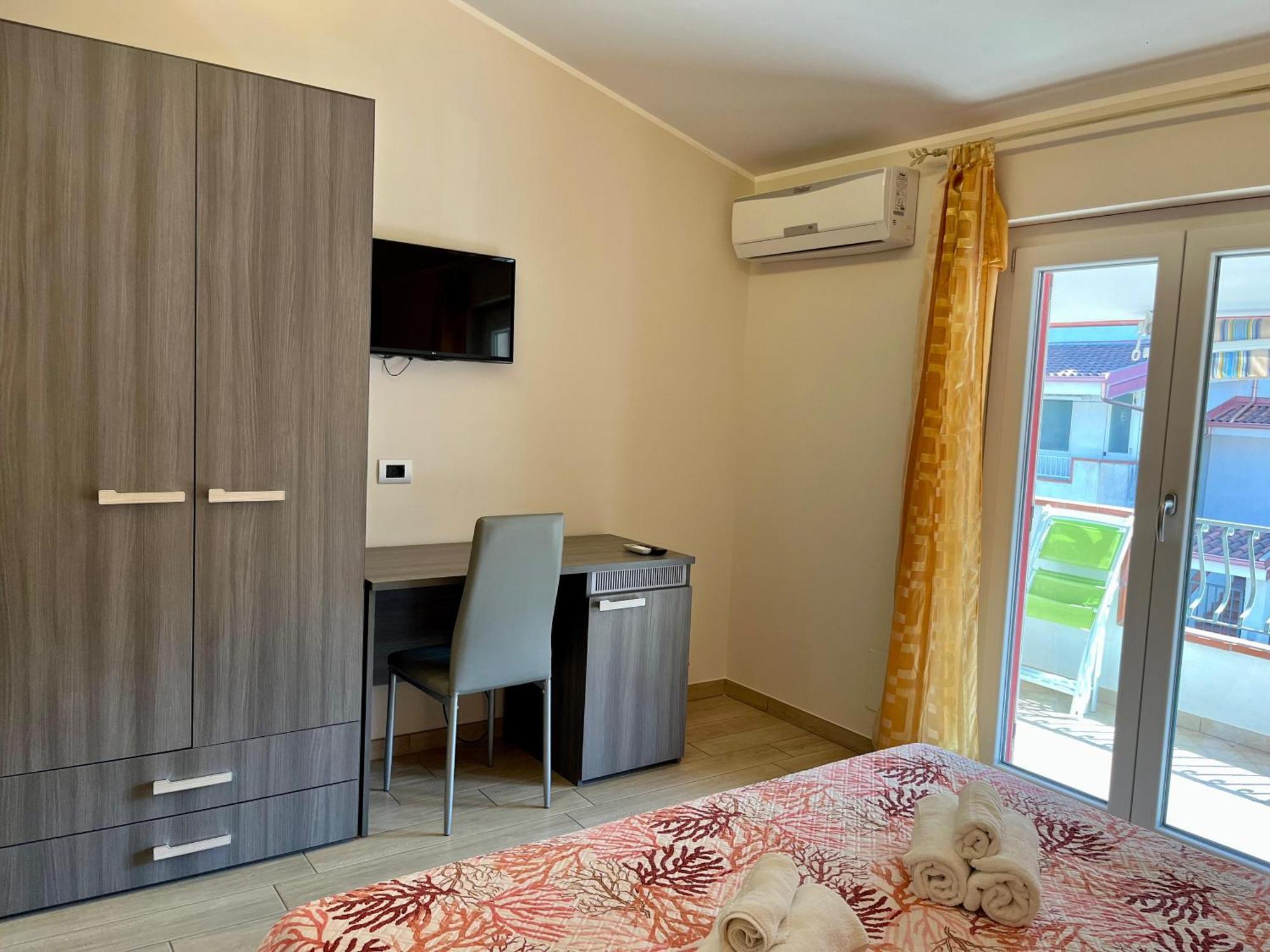 B&B Galatea Санта-Доменіка Екстер'єр фото